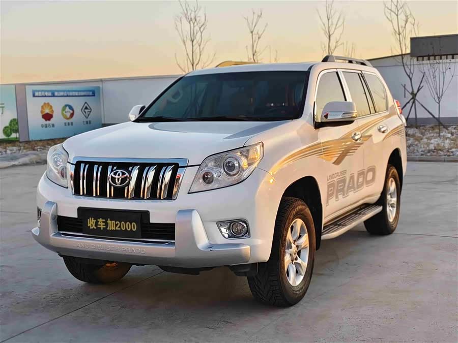Toyota Land Cruiser Prado 2011 #3 Toyota Land Cruiser Prado 2011 car image #3