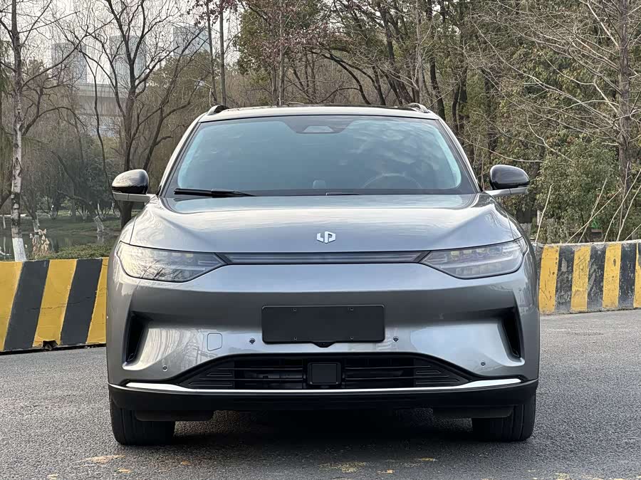 零跑汽车 零跑C11 2022 汽车图片 #3