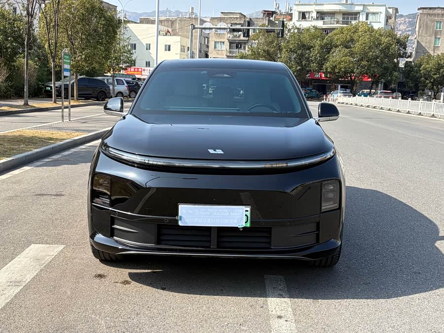 Li L6 2024 image de voiture #3