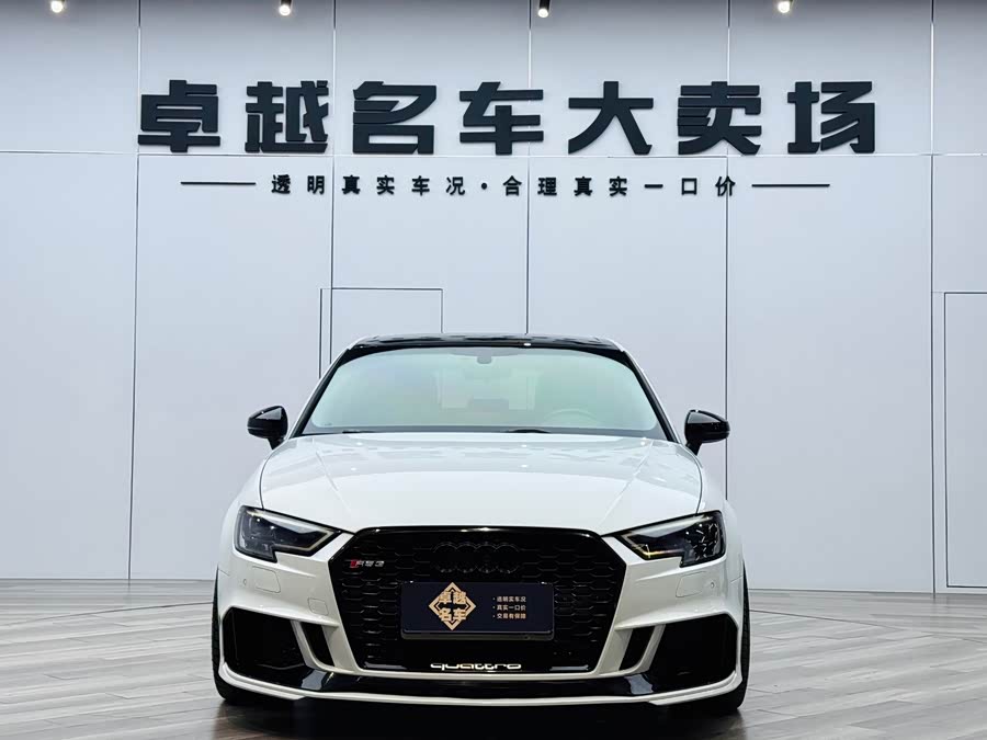 Audi A3 2019 car image #3