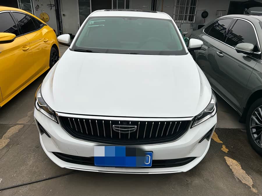 GEELY Emgrand 2022 car image #3