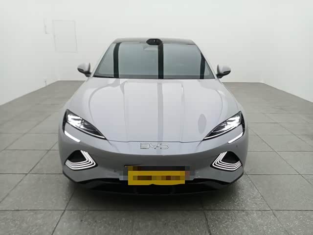 BYD Seal 2024 car image #3