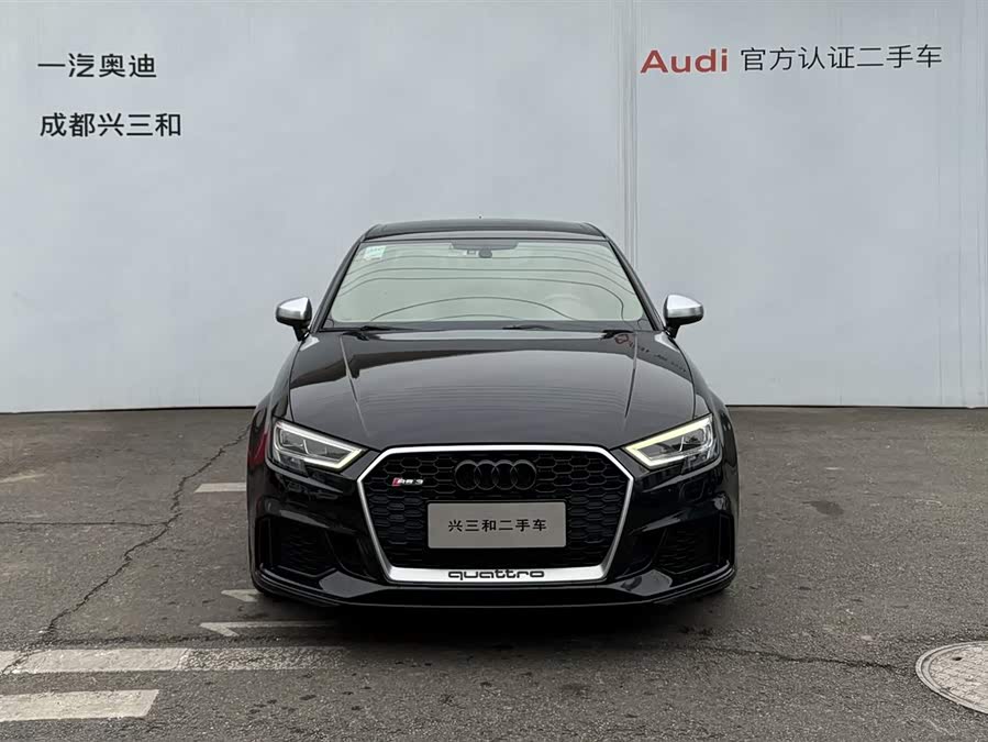 Audi RS 3 2018 immagine di auto #3