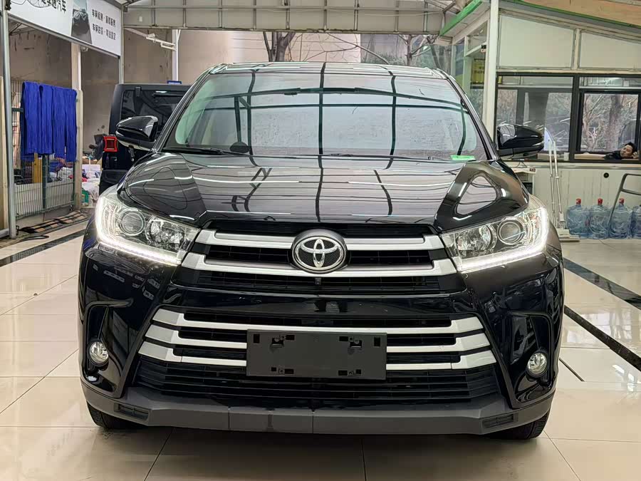 Toyota Highlander 2019 car image #3