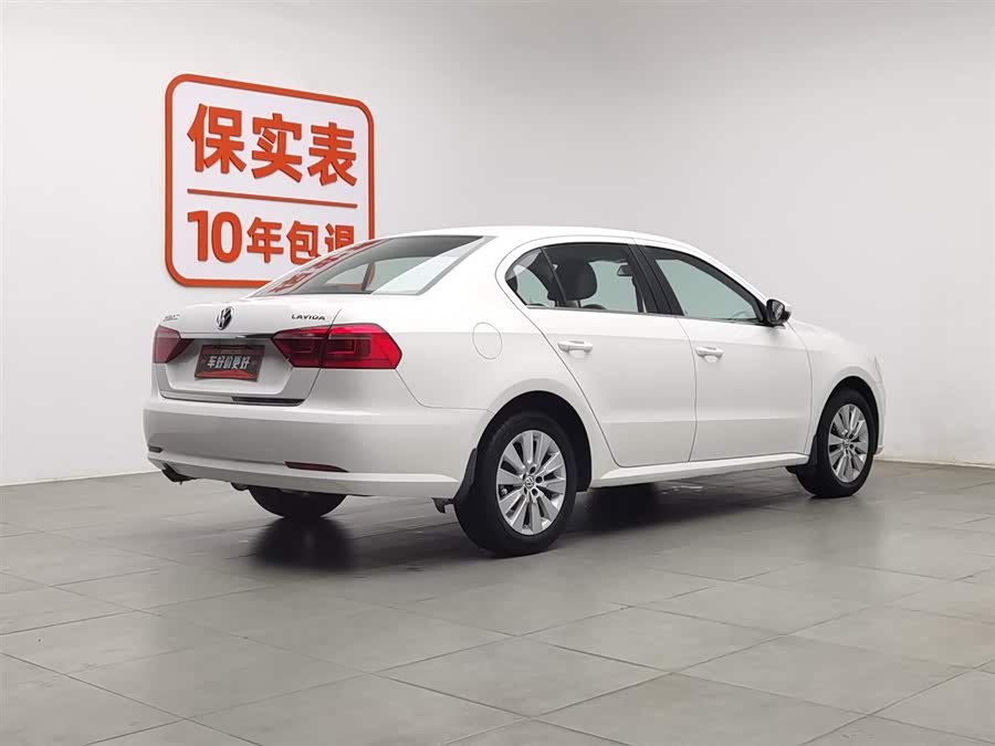 Volkswagen Lavida 2014 car image #3
