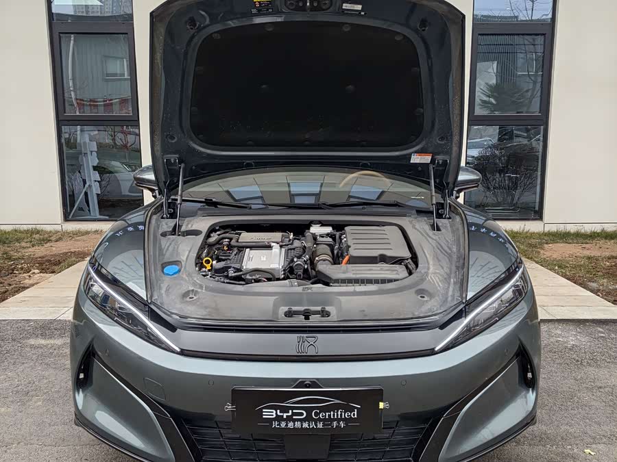 BYD HanL 2025 car image #3