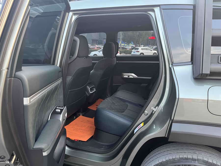 Deepal G318 2024 car image #3