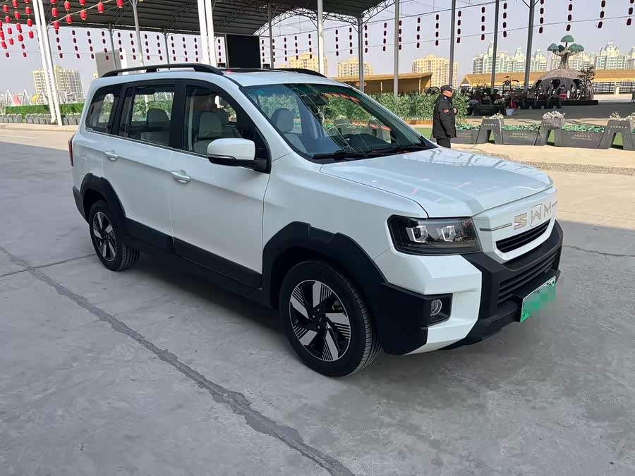 SWM斯威汽车 SWM斯威大虎EDi 2025 汽车图片 #3
