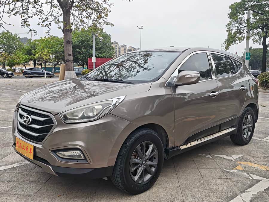 Hyundai ix35 2013 car image #3