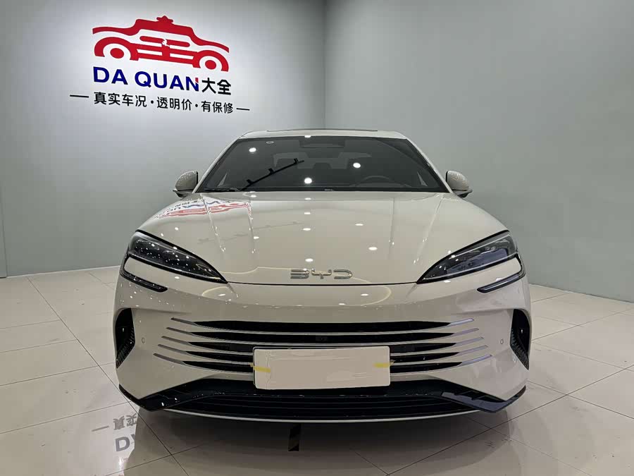 BYD Seal 07 DM-i 2025 car image #3