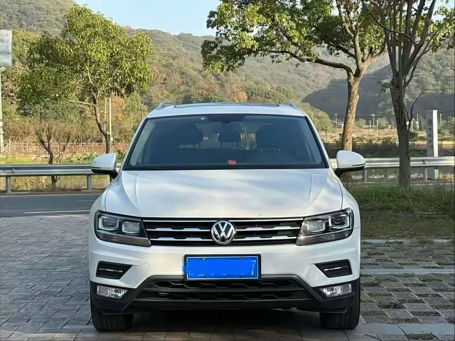 Volkswagen Tiguan L 2019 #3 Volkswagen Tiguan L 2019 immagine di auto #3