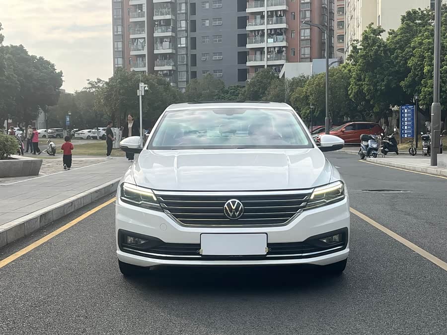 Volkswagen Lavida 2022 car image #3