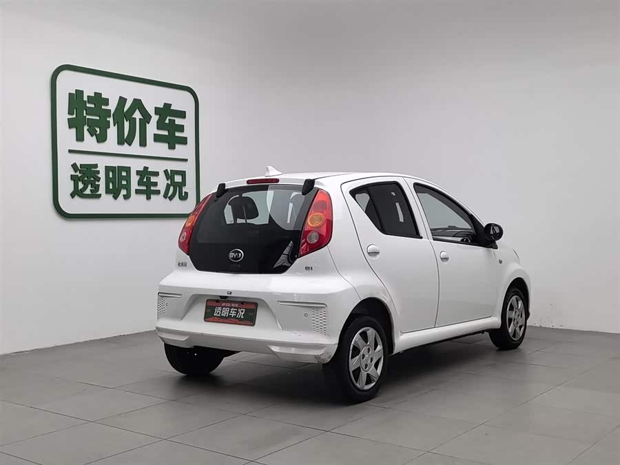 BYD e1 2020 #3 BYD e1 2020 car image #3