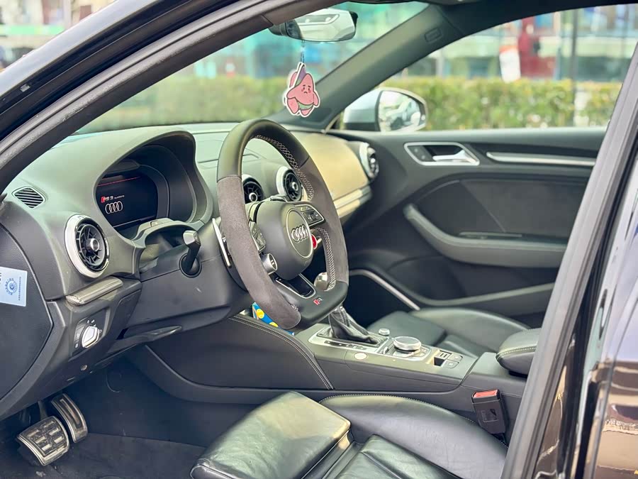 奥迪 奥迪RS 3 2017 汽车图片 #3