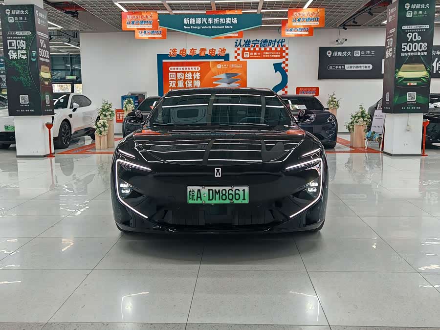 Avatr 12 2023 car image #3