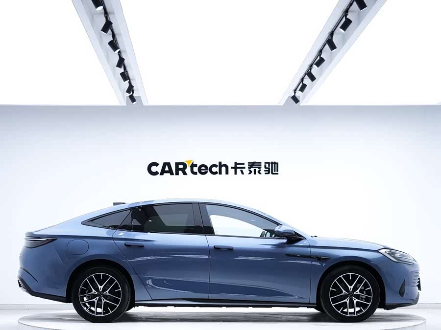 BYD Seal 07 DM-i 2025 #3 BYD Seal 07 DM-i 2025 car image #3