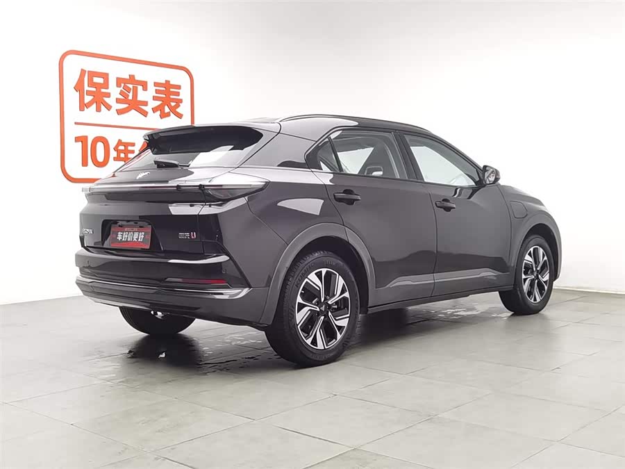 哪吒汽车 哪吒U 2022 #3 哪吒汽车 哪吒U 2022 汽车图片 #3