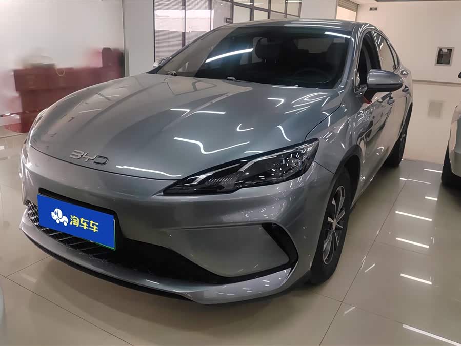 BYD Seal 05 DM-i 2025 car image #3