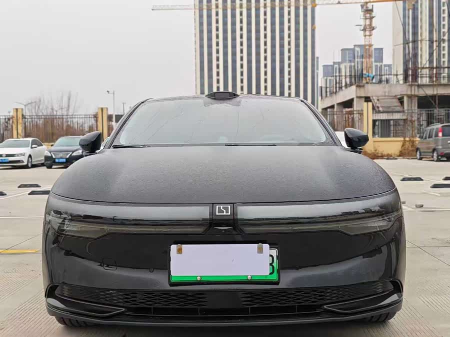 极氪 极氪007 2024 汽车图片 #3