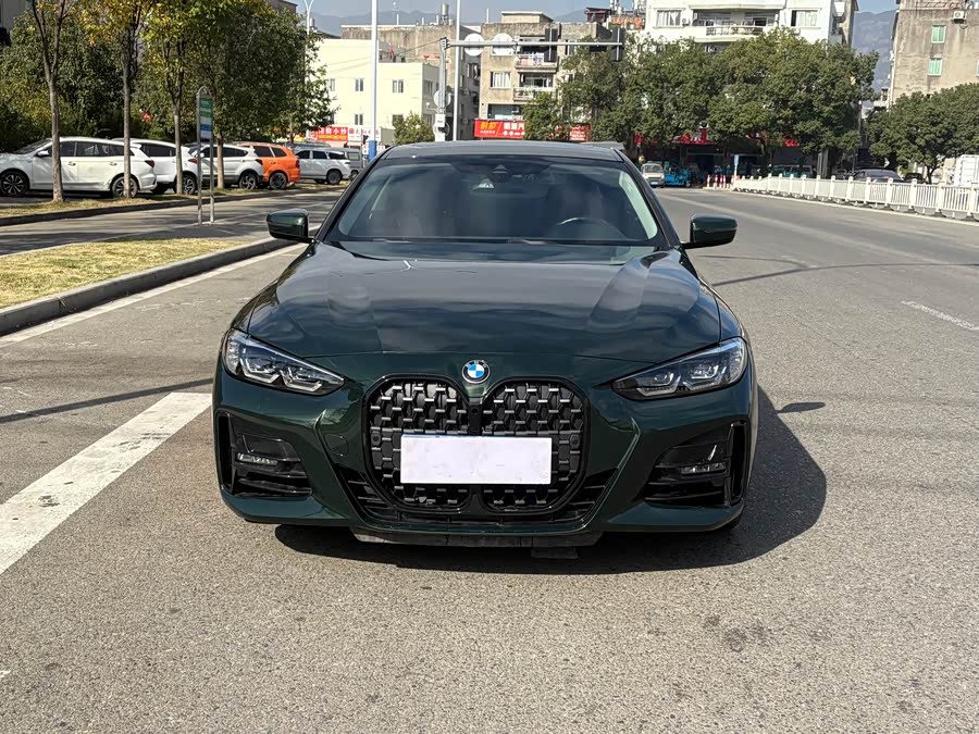 BMW 4 Series 2023 car image #3