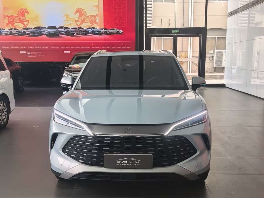 BYD SongL DM-i 2025 #3 BYD SongL DM-i 2025 car image #3