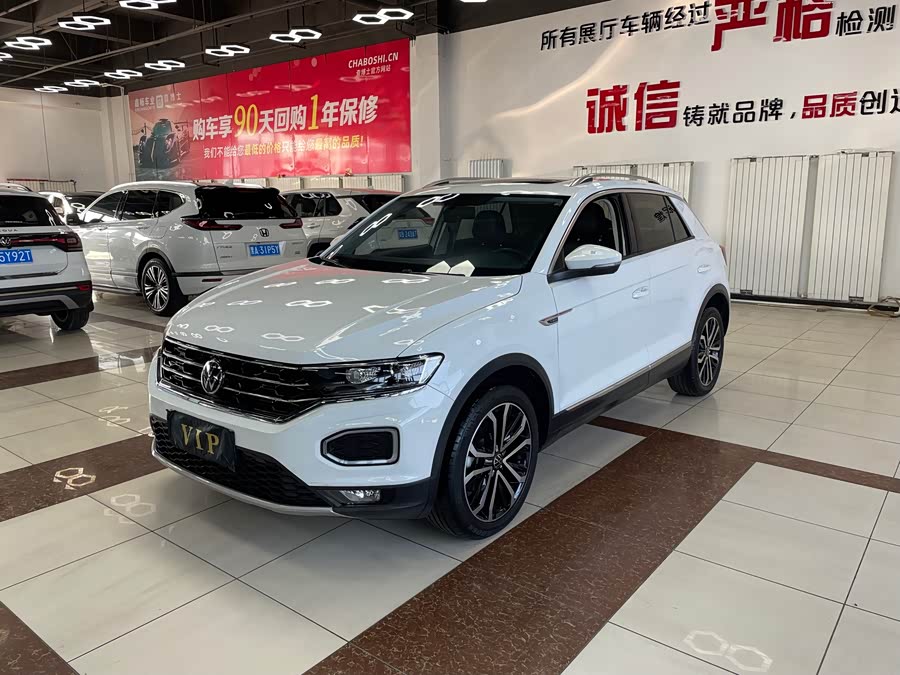 Volkswagen T-Roc 2022 car image #3