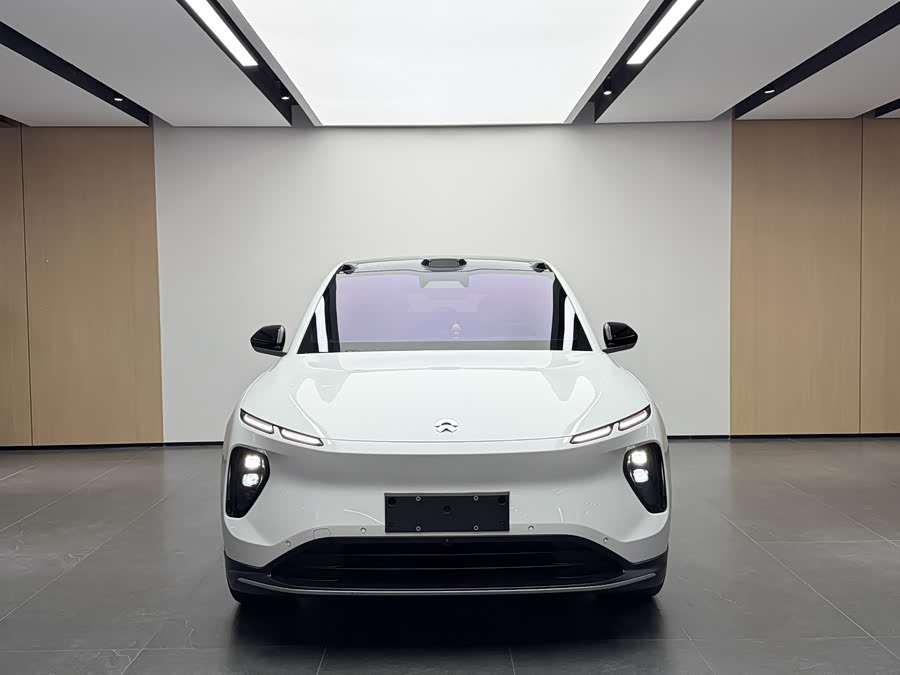 蔚来 蔚来EC6 2024 汽车图片 #3