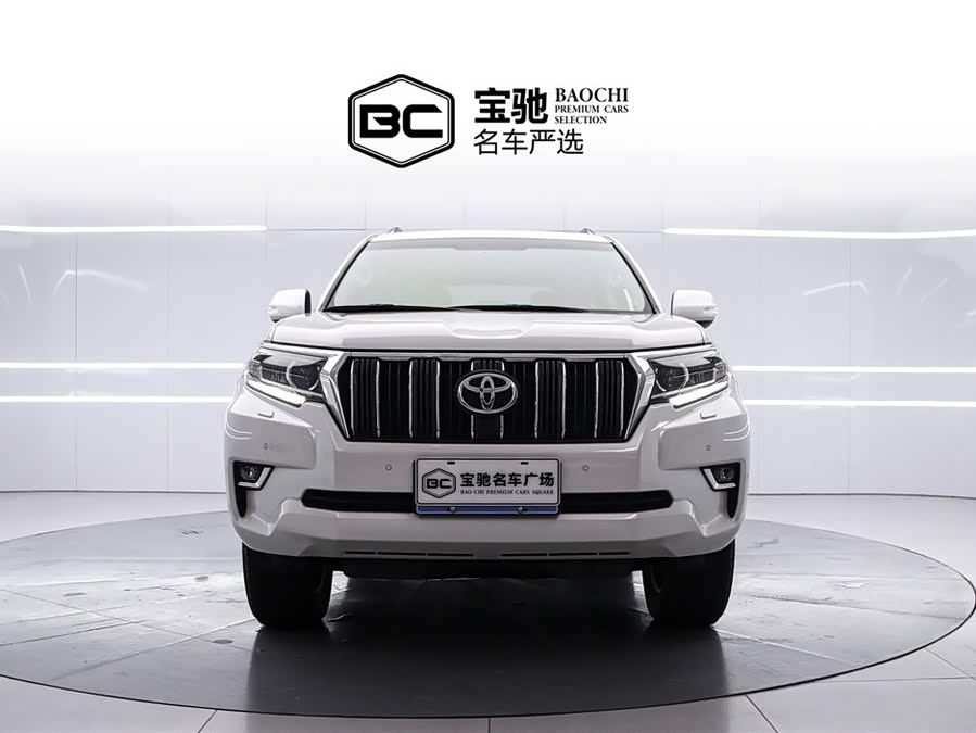 Toyota Land Cruiser Prado 2020 car image #3