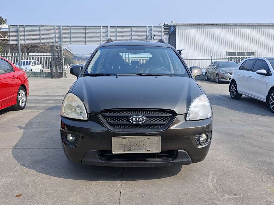 起亚 佳乐 2010 汽车图片 #3