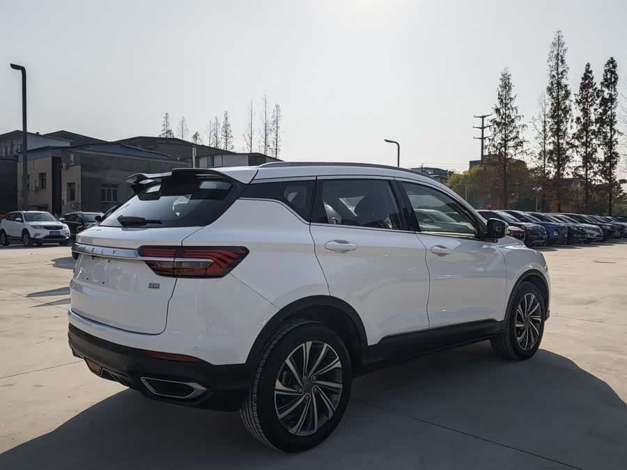 GEELY Coolray 2018 car image #3