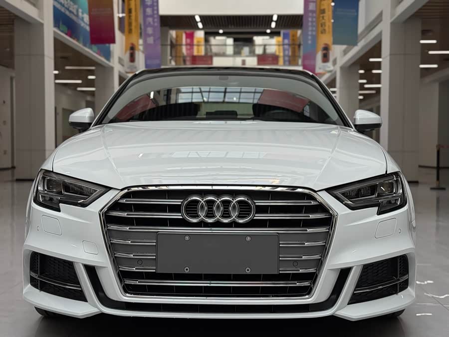 Audi A3 2020 car image #3