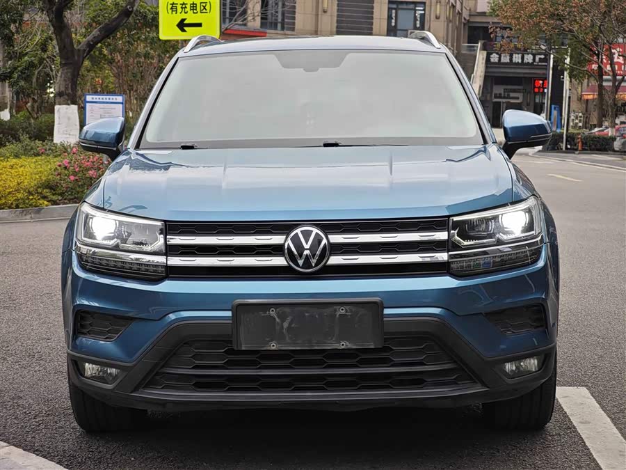 Volkswagen Tharu 2020 car image #3