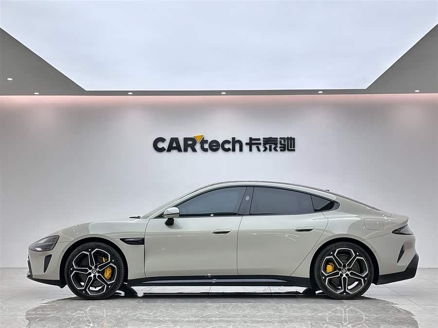 MI SU7 2024 car image #3