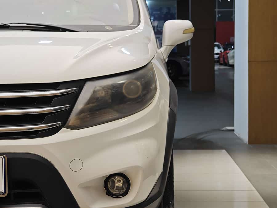 Forthing JOYEAR X5 2011 car image #3