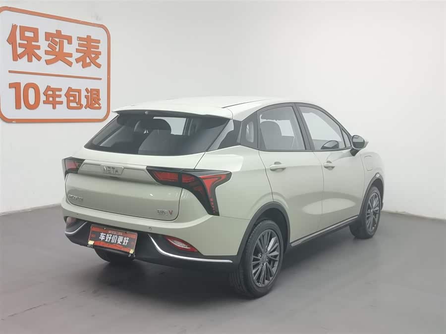 哪吒汽车 哪吒V 2022 汽车图片 #3