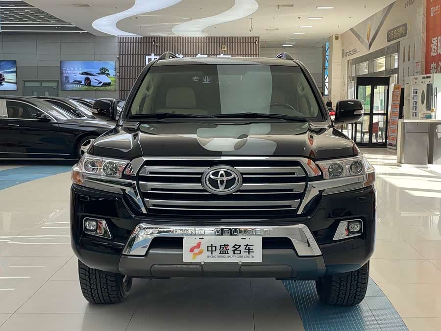 Toyota Land Cruiser 2016 car image #3