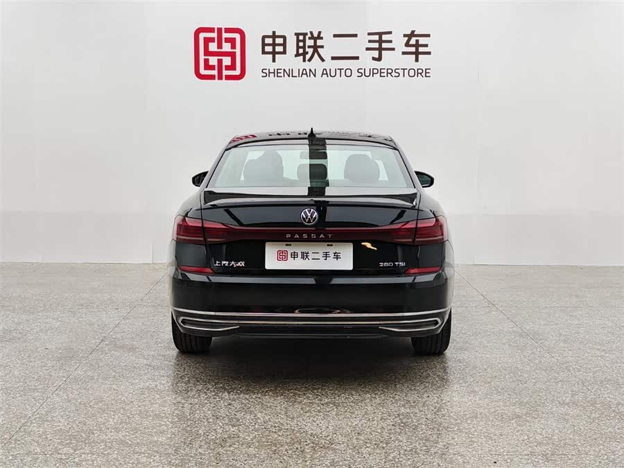 Volkswagen Passat 2023 car image #3