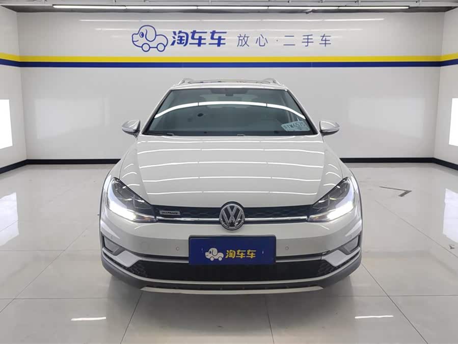 Volkswagen Golf (Imported) 2019 image de voiture #3