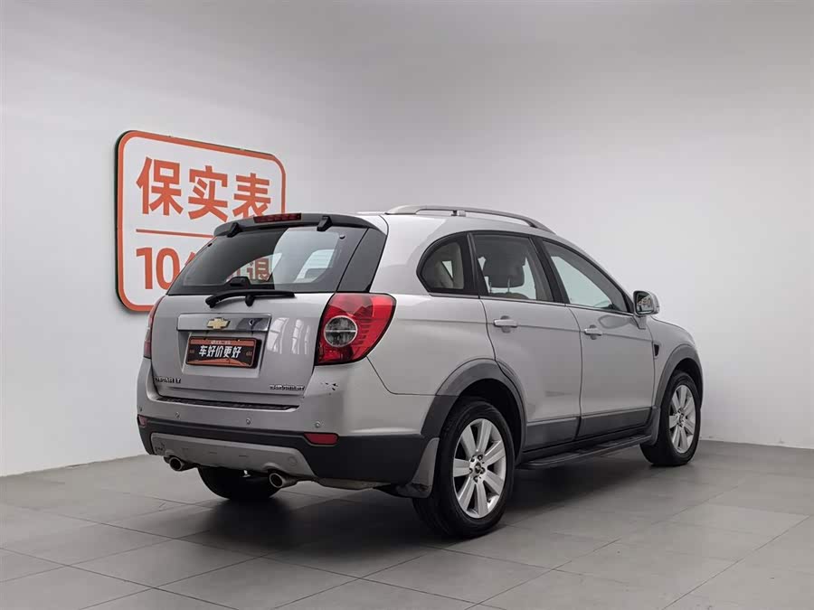 Chevrolet Captiva (Imported) 2010 car image #3