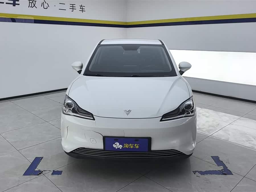 哪吒汽车 哪吒V 2022 #3 哪吒汽车 哪吒V 2022 汽车图片 #3