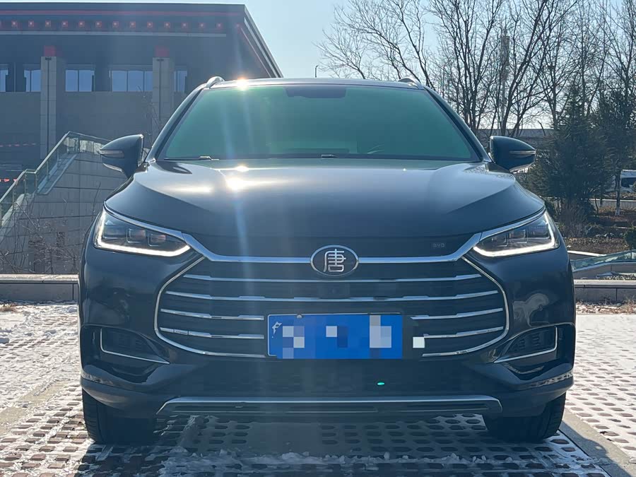 BYD Tang 2018 car image #3