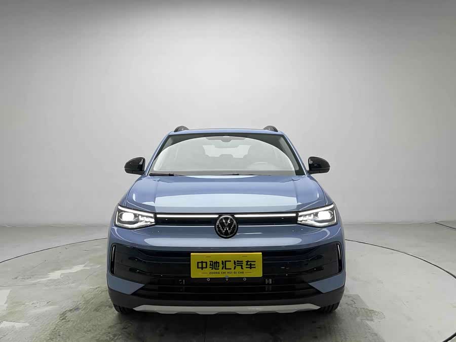 Volkswagen Tharu 2024 car image #3