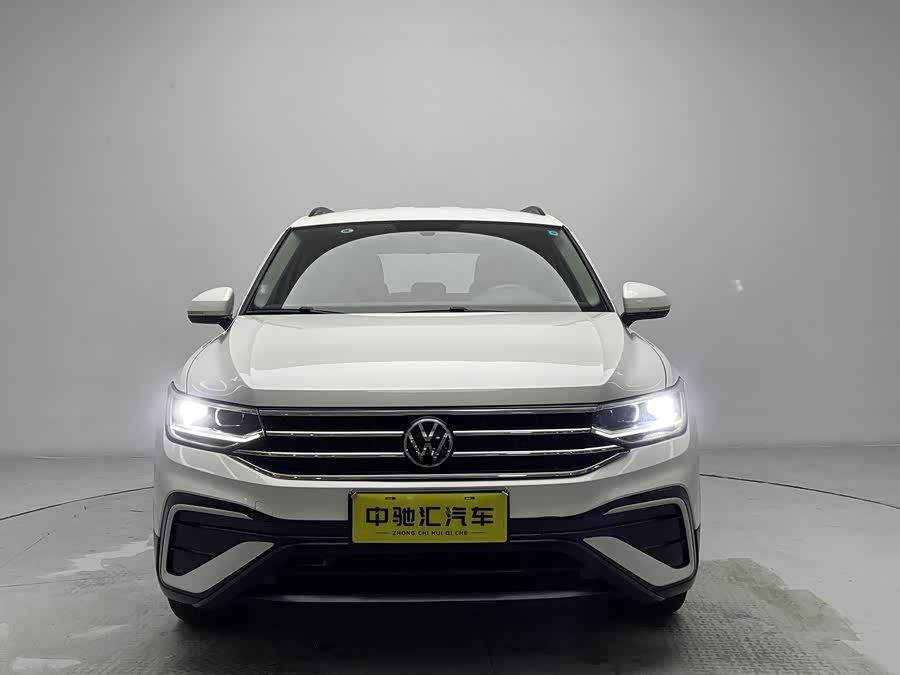 Volkswagen Tiguan L 2022 #3 Volkswagen Tiguan L 2022 car image #3