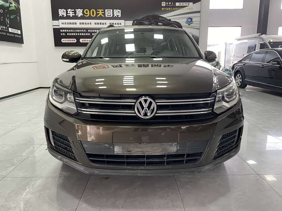 Volkswagen Tiguan 2017 car image #3