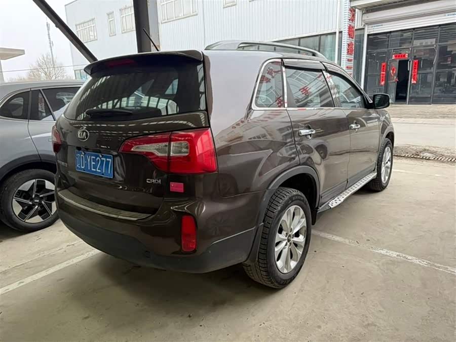 Kia Sorento 2012 car image #3