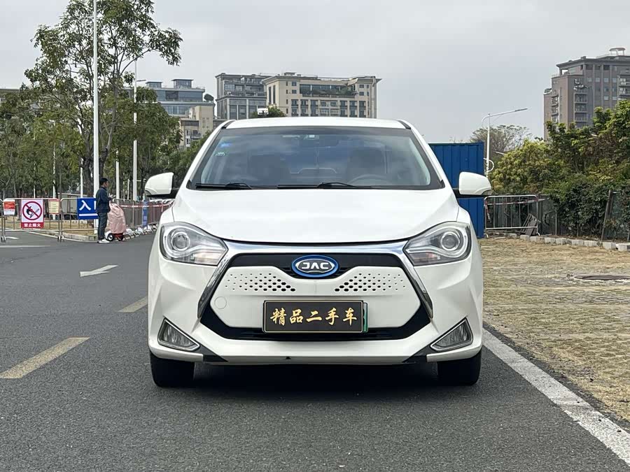 JAC 2017 #3 JAC 2017 car image #3