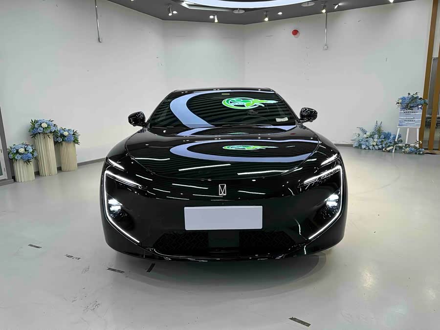 Avatr 12 2024 car image #3