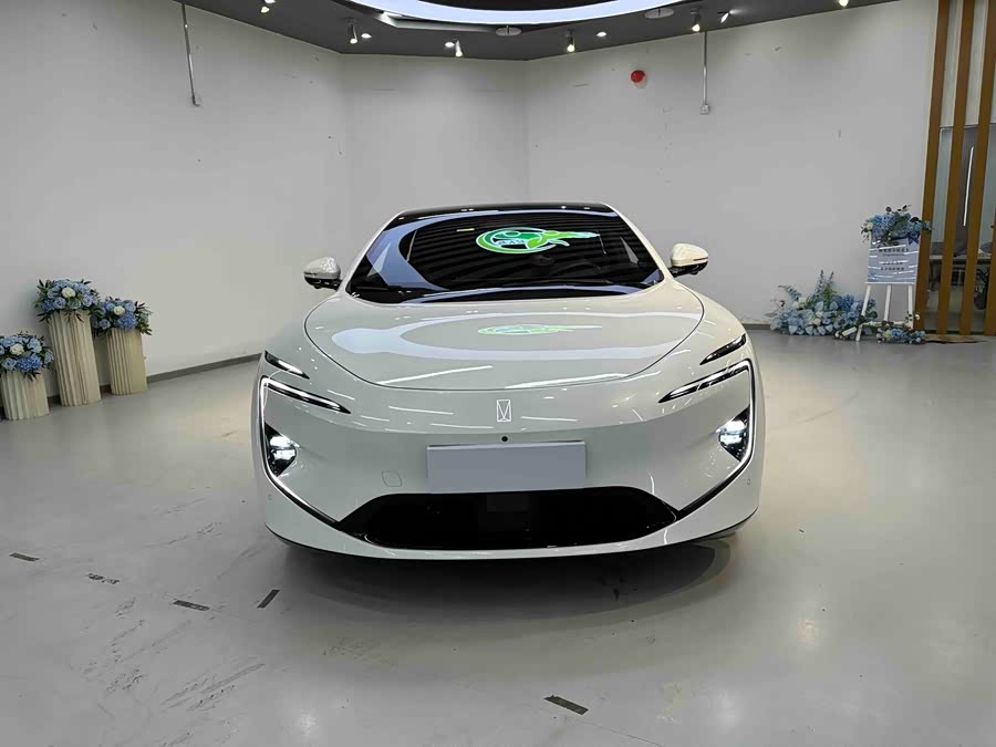 Avatr 12 2025 car image #3