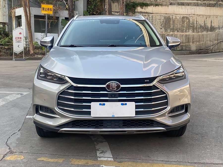 BYD Tang 2018 car image #3