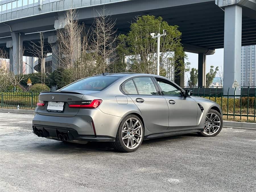 BMW M3 2024 изображение автомобиля #3